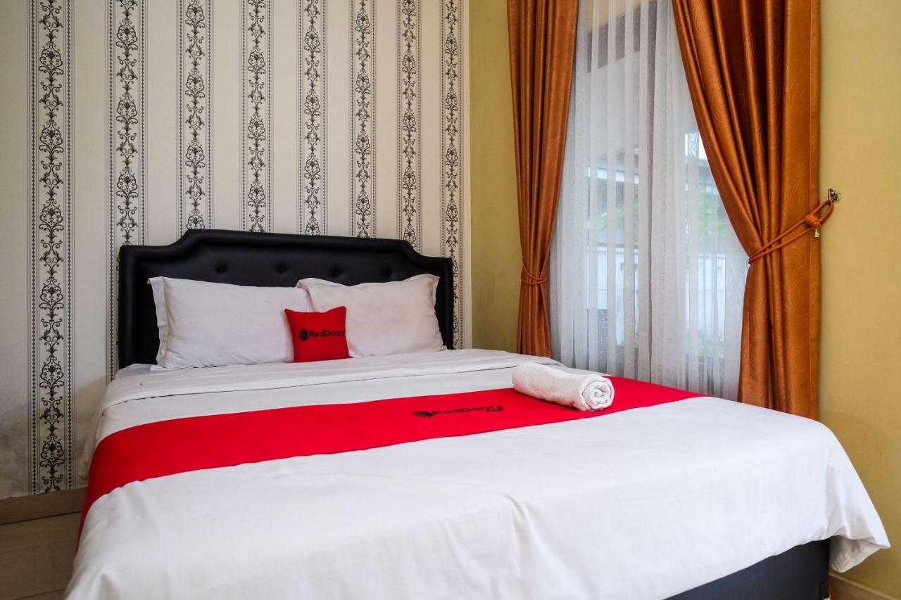 Reddoorz At Paris Ocean Hotel Парангтритис Екстериор снимка