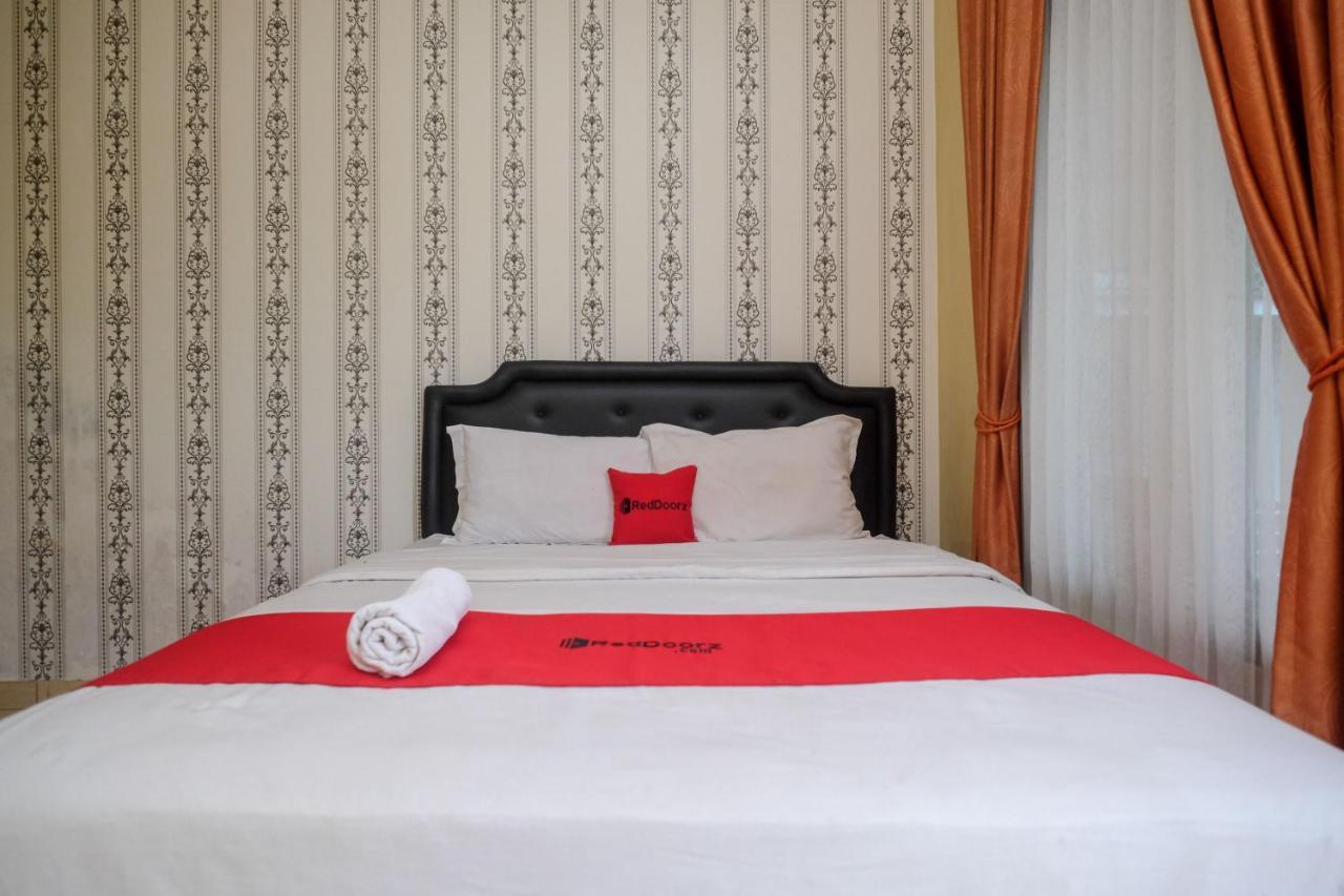 Reddoorz At Paris Ocean Hotel Парангтритис Екстериор снимка